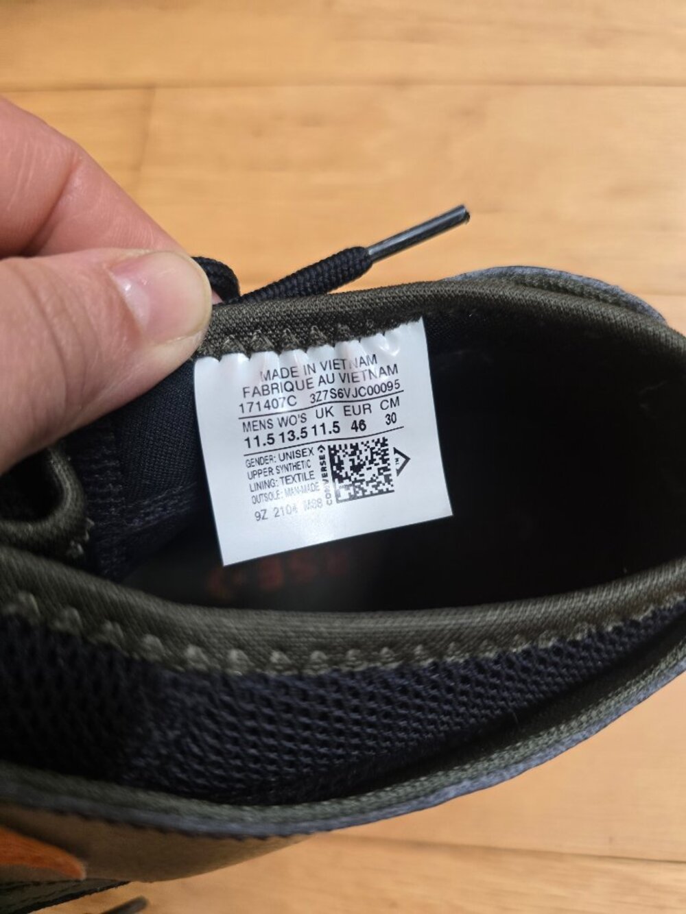 Converse | Chuck Taylor All Star Ultra OX black sporty sneakers | MENS 11.5 - Picture 5 of 10